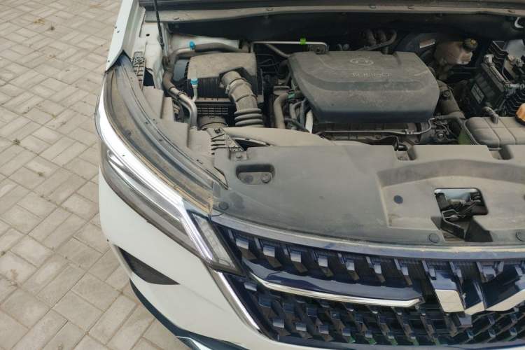 Used Wuling Asta 2021 1.5T CVT Starlight Edition Engine Bay Right