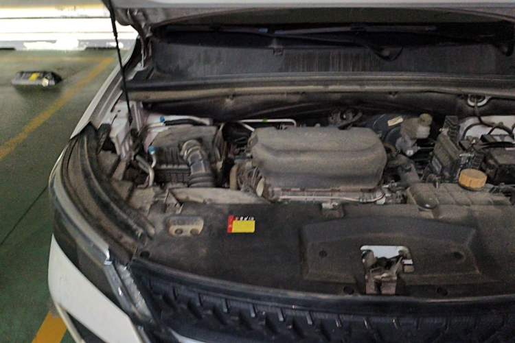 Used Wuling Asta 2021 1.5T CVT Star曜 Edition Engine Bay Right