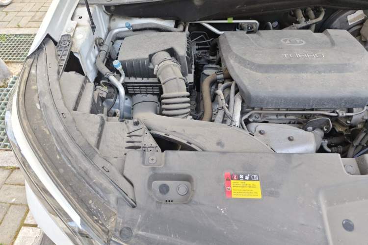 Used Wuling Asta 2021 1.5T CVT Starlight Edition Engine Bay Right
