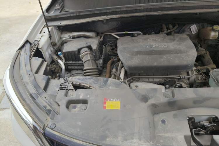 Used Wuling Asta 2021 1.5T CVT Starlight Edition Engine Bay Right