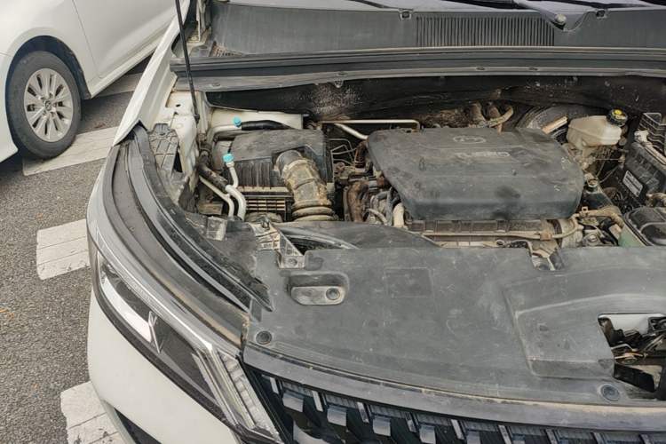 Used Wuling Asta 2021 1.5T Manual Xingyue Edition Engine Bay Right
