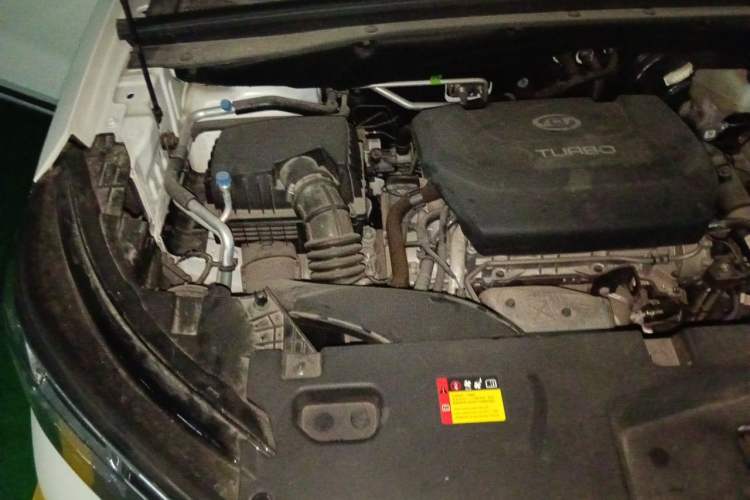 Used Wuling Asta 2021 1.5T Manual Xingyue Edition Engine Bay Right