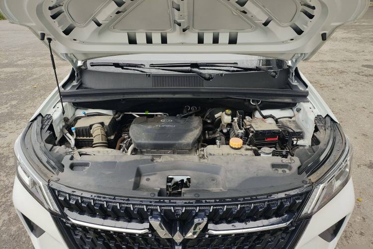Used Wuling Asta 2021 1.5T Manual Xingyue Edition Engine Bay
