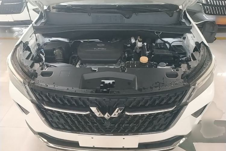 Used Wuling Asta 2021 1.5T CVT Starlight Edition Engine Bay
