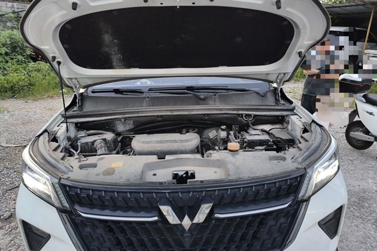Used Wuling Asta 2021 1.5T CVT Starlight Edition Engine Bay