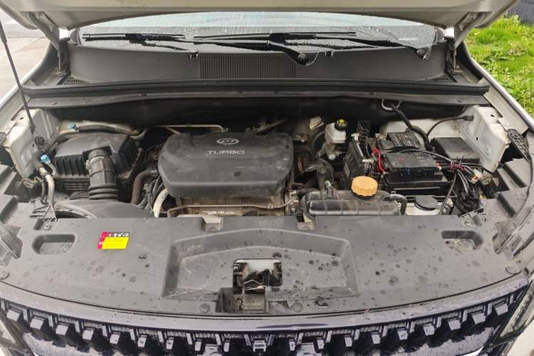 Used Wuling Asta 2021 1.5T CVT Starlight Edition Engine Bay