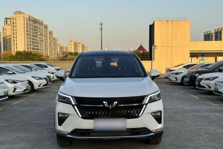 Used Wuling Asta 2021 1.5T CVT Starlight Edition Exterior 1