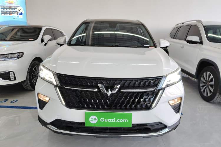 Used Wuling Asta 2021 1.5T CVT Starlight Edition Exterior 1