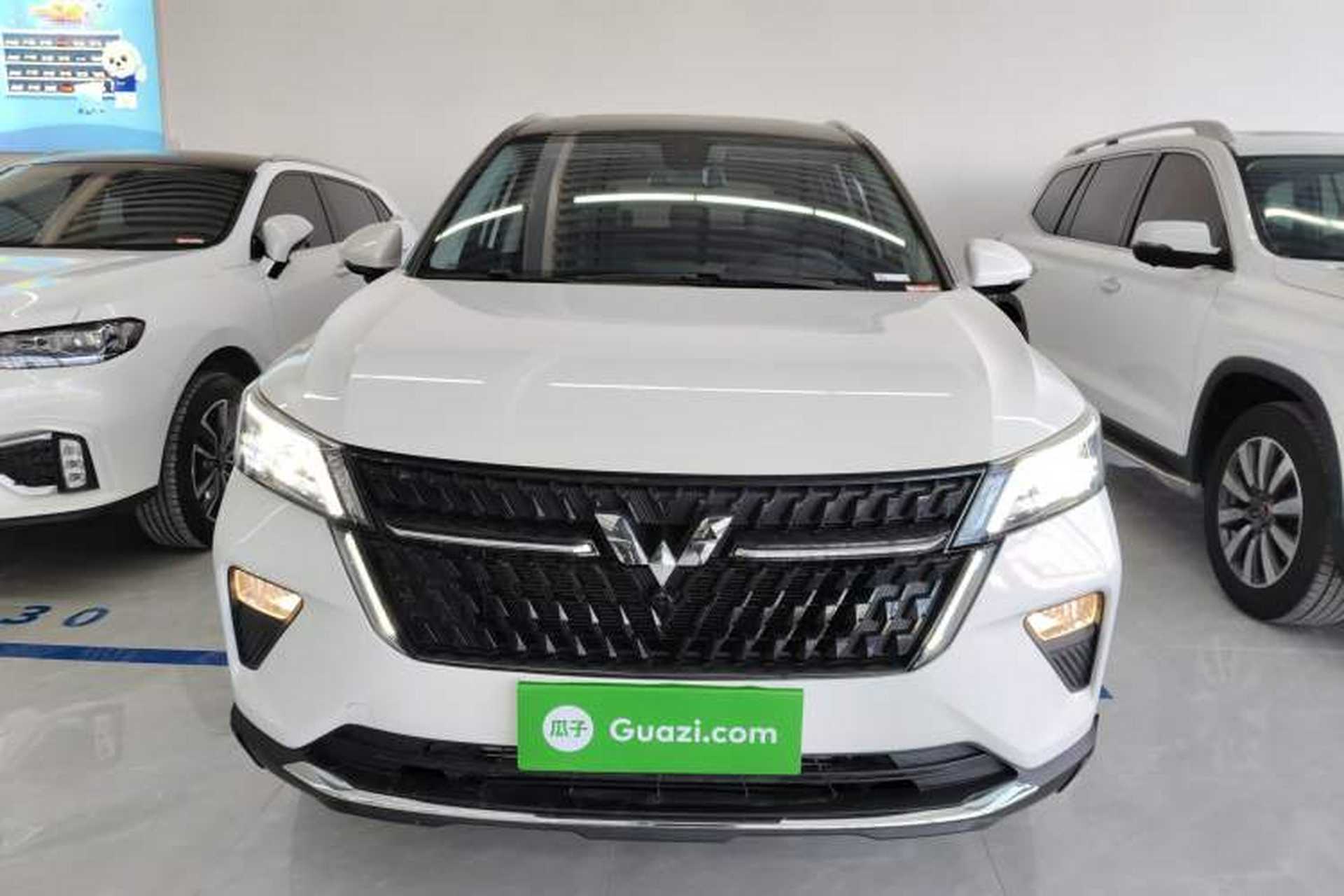 Used Wuling Asta 2021 1.5T CVT Starlight Edition Exterior 1