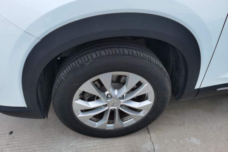 Used Wuling Asta 2021 1.5T Manual Xingyue Edition Exterior 2