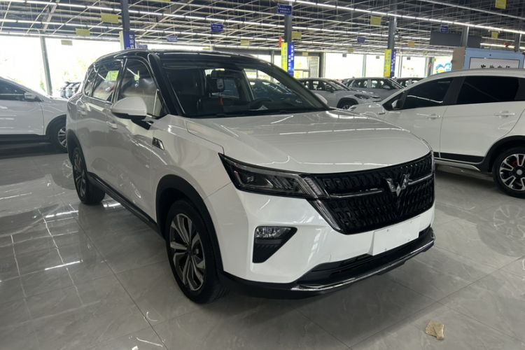 Used Wuling Asta 2021 1.5T CVT Starlight Edition Exterior 2