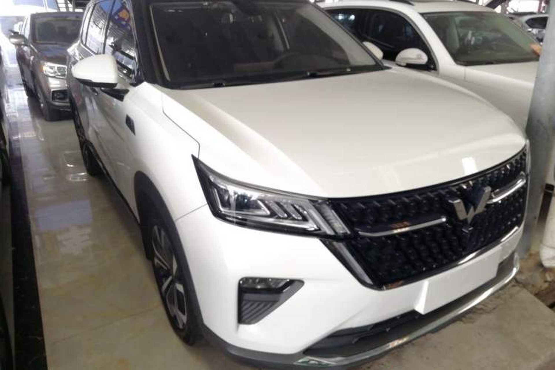 Used Wuling Asta 2021 1.5T CVT Starlight Edition Exterior 2