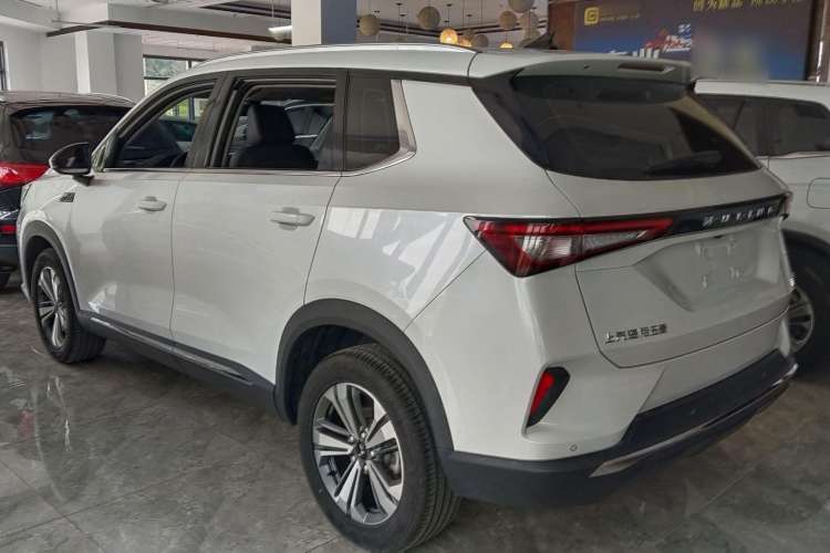 Used Wuling Asta 2021 1.5T Manual Starlight Edition Exterior 3