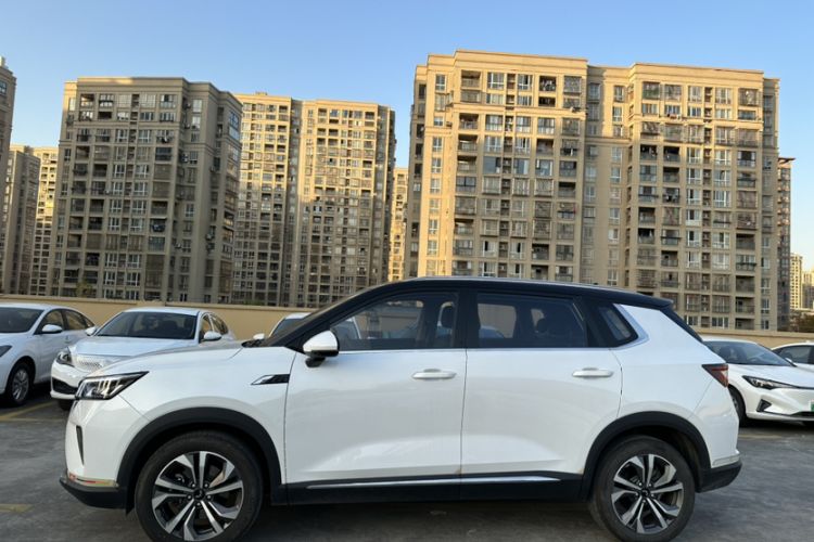 Used Wuling Asta 2021 1.5T CVT Starlight Edition Exterior 3