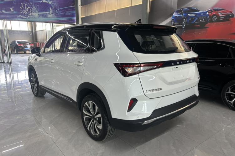 Used Wuling Asta 2021 1.5T CVT Starlight Edition Exterior 3