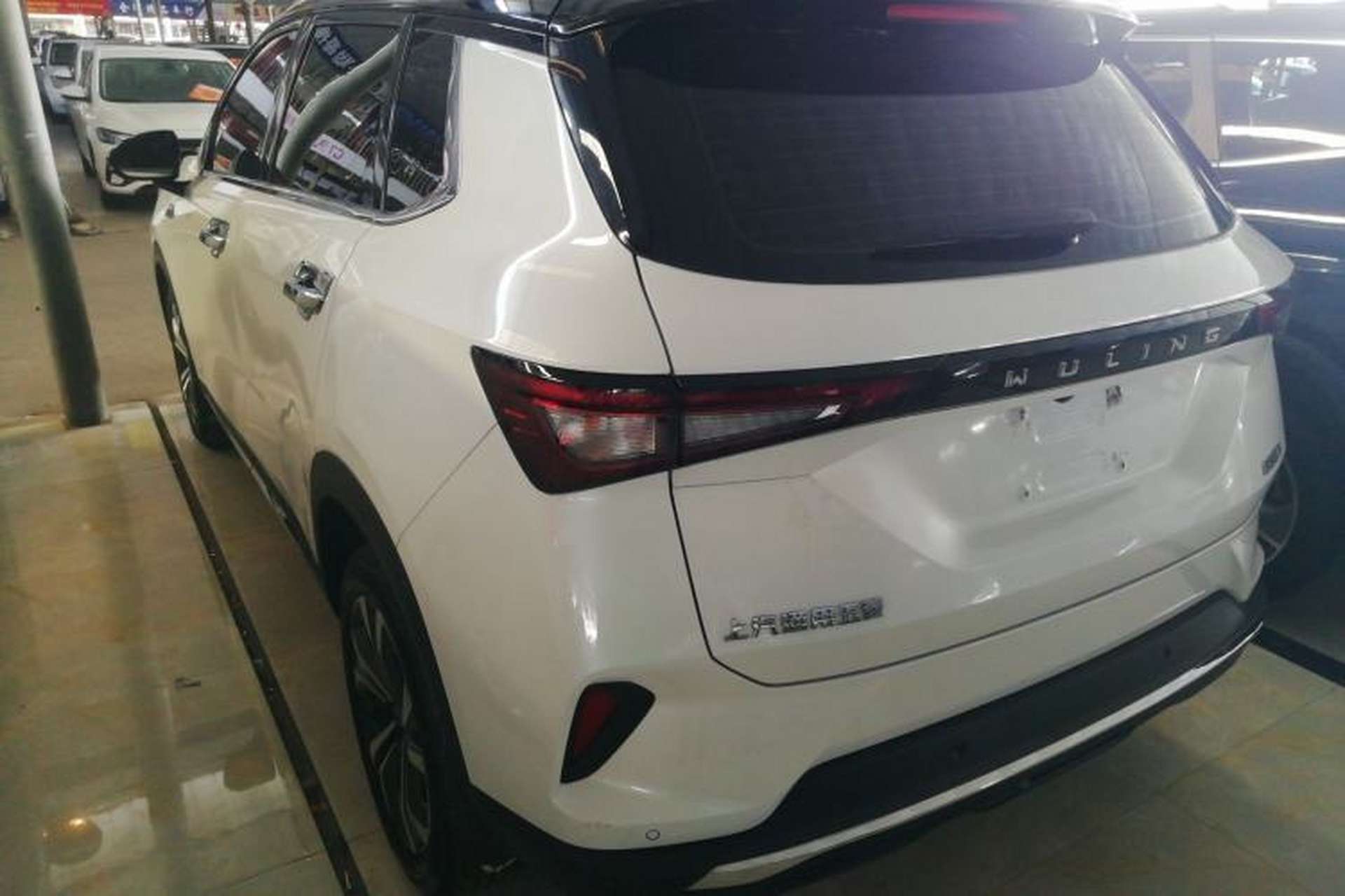 Used Wuling Asta 2021 1.5T CVT Starlight Edition Exterior 3