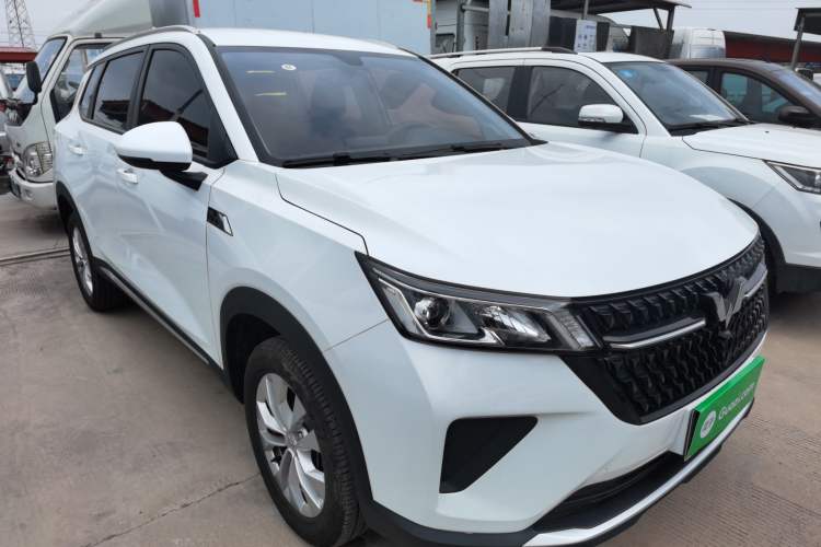 Used Wuling Asta 2021 1.5T Manual Xingyue Edition Exterior 4