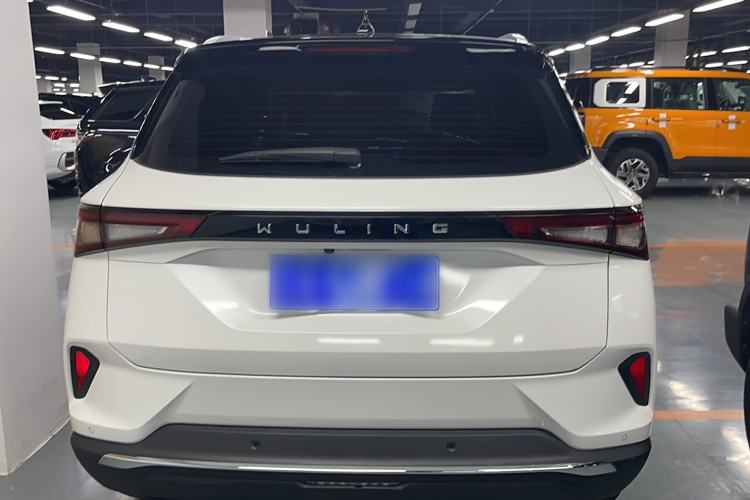 Used Wuling Asta 2021 1.5T CVT Starlight Edition Exterior 4