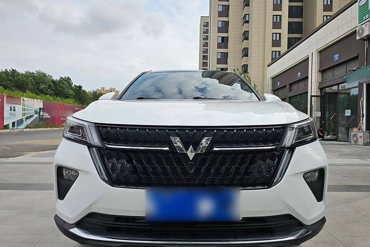 Used Wuling Asta 2021 1.5T CVT Starlight Edition Exterior 4