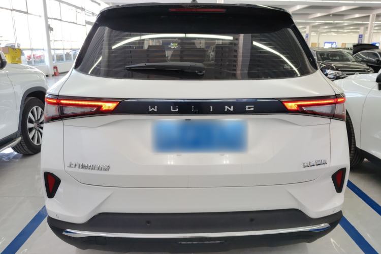 Used Wuling Asta 2021 1.5T CVT Starlight Edition Exterior 4