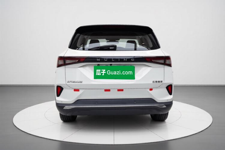 Used Wuling Asta 2021 1.5T CVT Starlight Edition Exterior 4