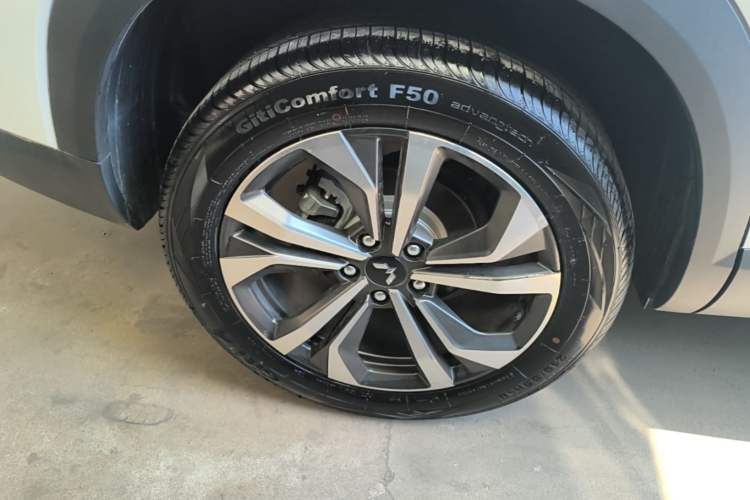 Used Wuling Asta 2021 1.5T CVT Starlight Edition Exterior 5
