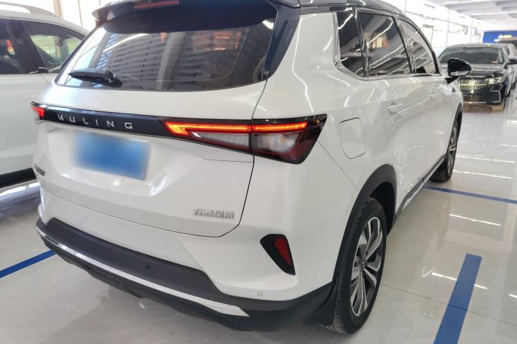 Used Wuling Asta 2021 1.5T CVT Starlight Edition Exterior 5