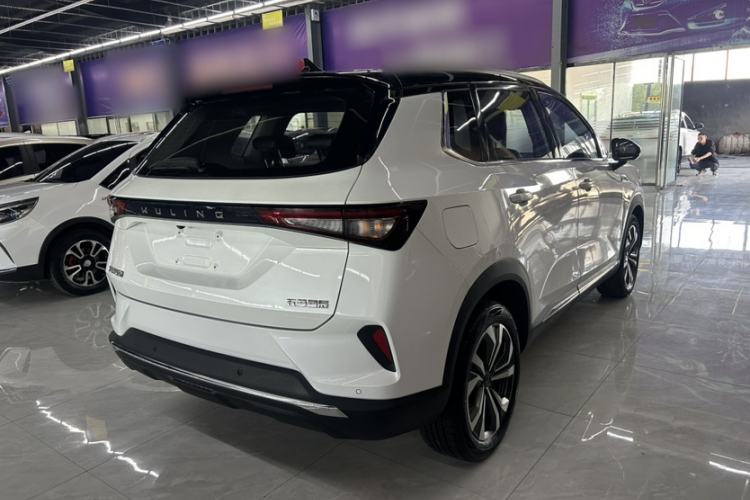 Used Wuling Asta 2021 1.5T CVT Starlight Edition Exterior 5