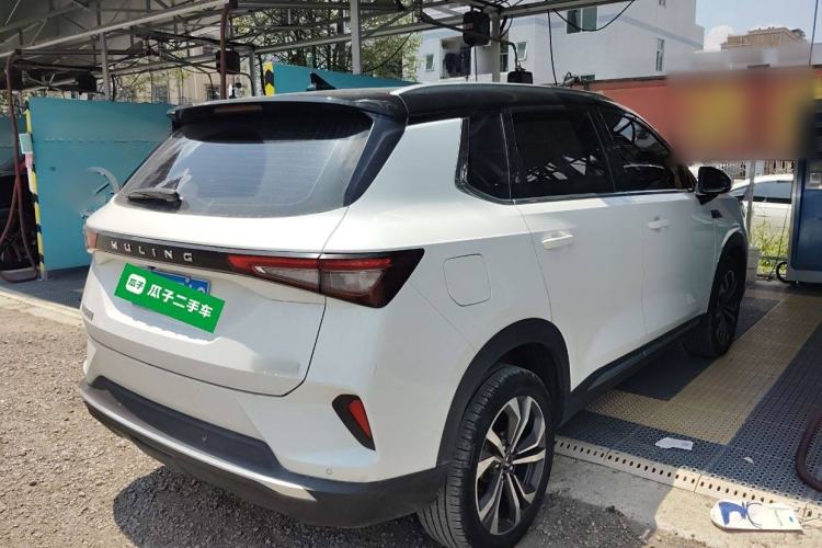Used Wuling Asta 2021 1.5T CVT Starlight Edition Exterior 5