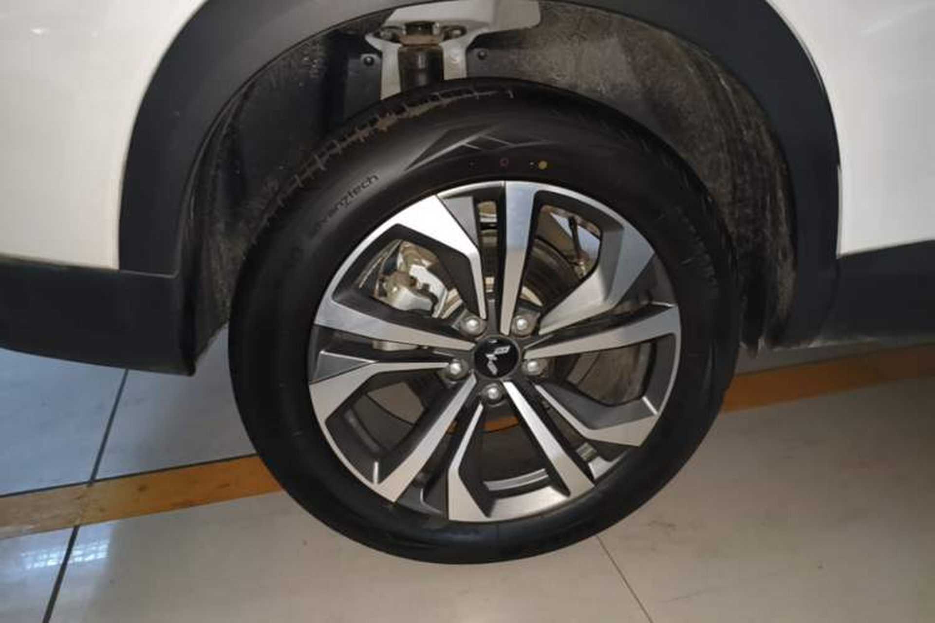 Used Wuling Asta 2021 1.5T CVT Starlight Edition Exterior 5