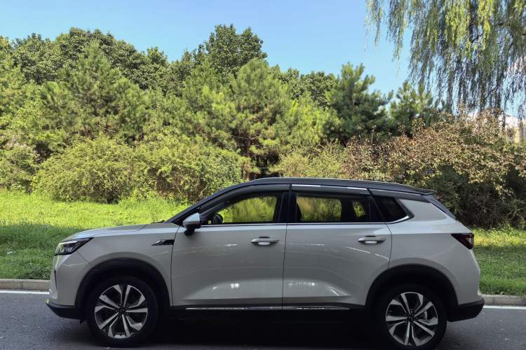 Used Wuling Asta 2021 1.5T CVT Star曜 Edition Exterior 6