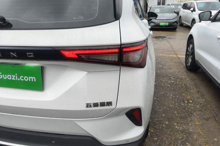Used Wuling Asta 2021 1.5T CVT Star曜 Edition Exterior 6