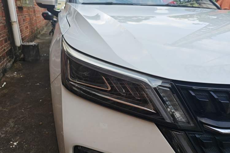 Used Wuling Asta 2021 1.5T CVT Starlight Edition Exterior 6