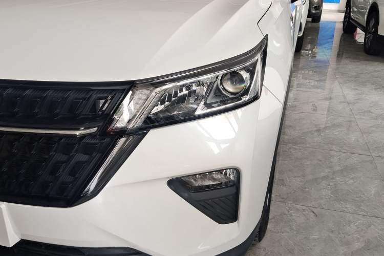 Used Wuling Asta 2021 1.5T Manual Starlight Edition Exterior 7