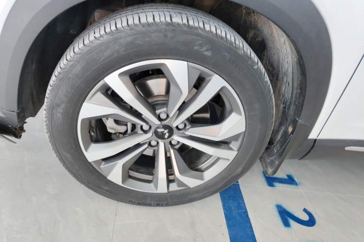 Used Wuling Asta 2021 1.5T CVT Starlight Edition Exterior 7