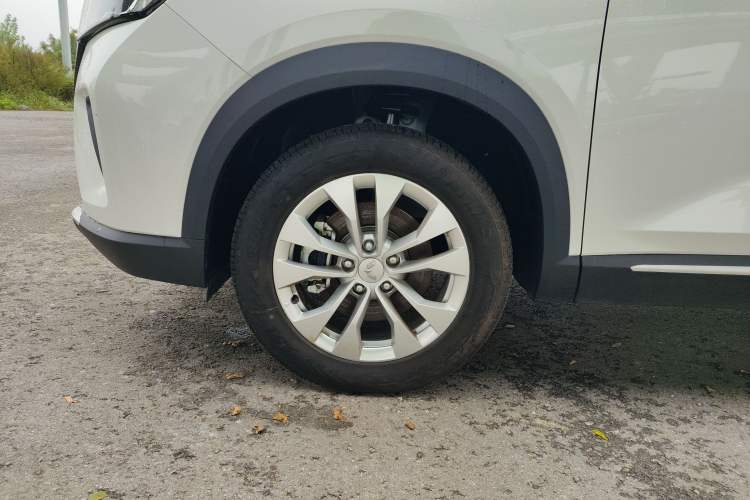Used Wuling Asta 2021 1.5T Manual Xingyue Edition Exterior 7