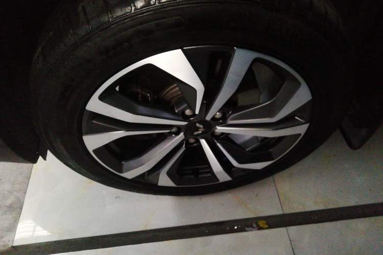 Used Wuling Asta 2021 1.5T CVT Starlight Edition Exterior 7