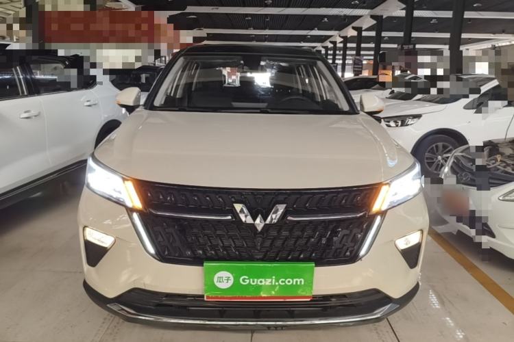 Used Wuling Asta 2021 1.5T CVT Starlight Edition Front