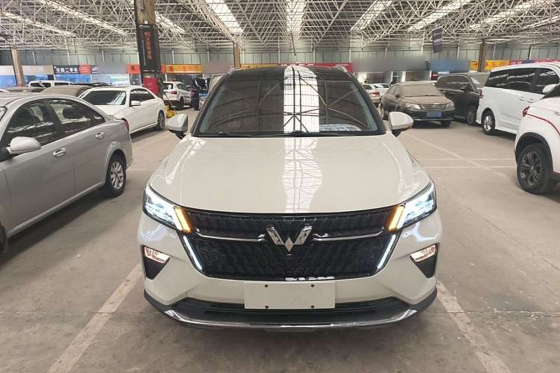 Used Wuling Asta 2021 1.5T CVT Star曜 Edition Front