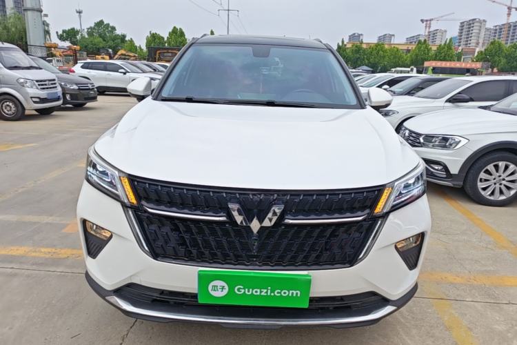 Used Wuling Asta 2021 1.5T CVT Starlight Edition Front