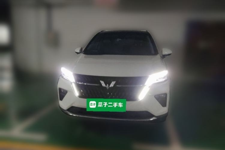 Used Wuling Asta 2021 1.5T CVT Starlight Edition Front