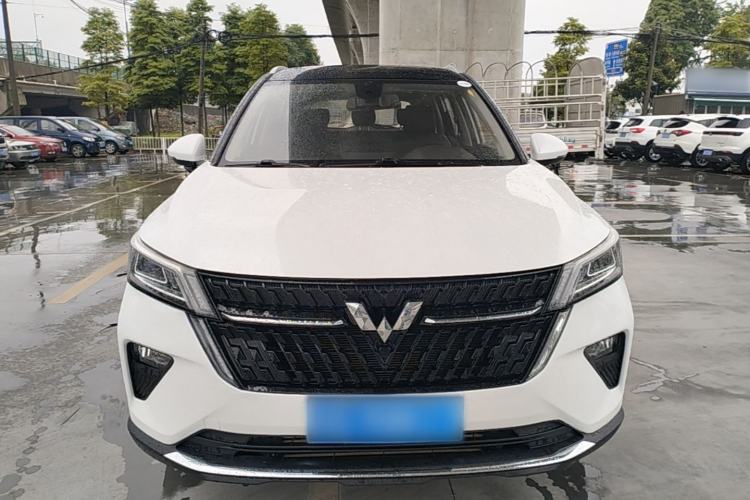 Used Wuling Asta 2021 1.5T CVT Starlight Edition Front