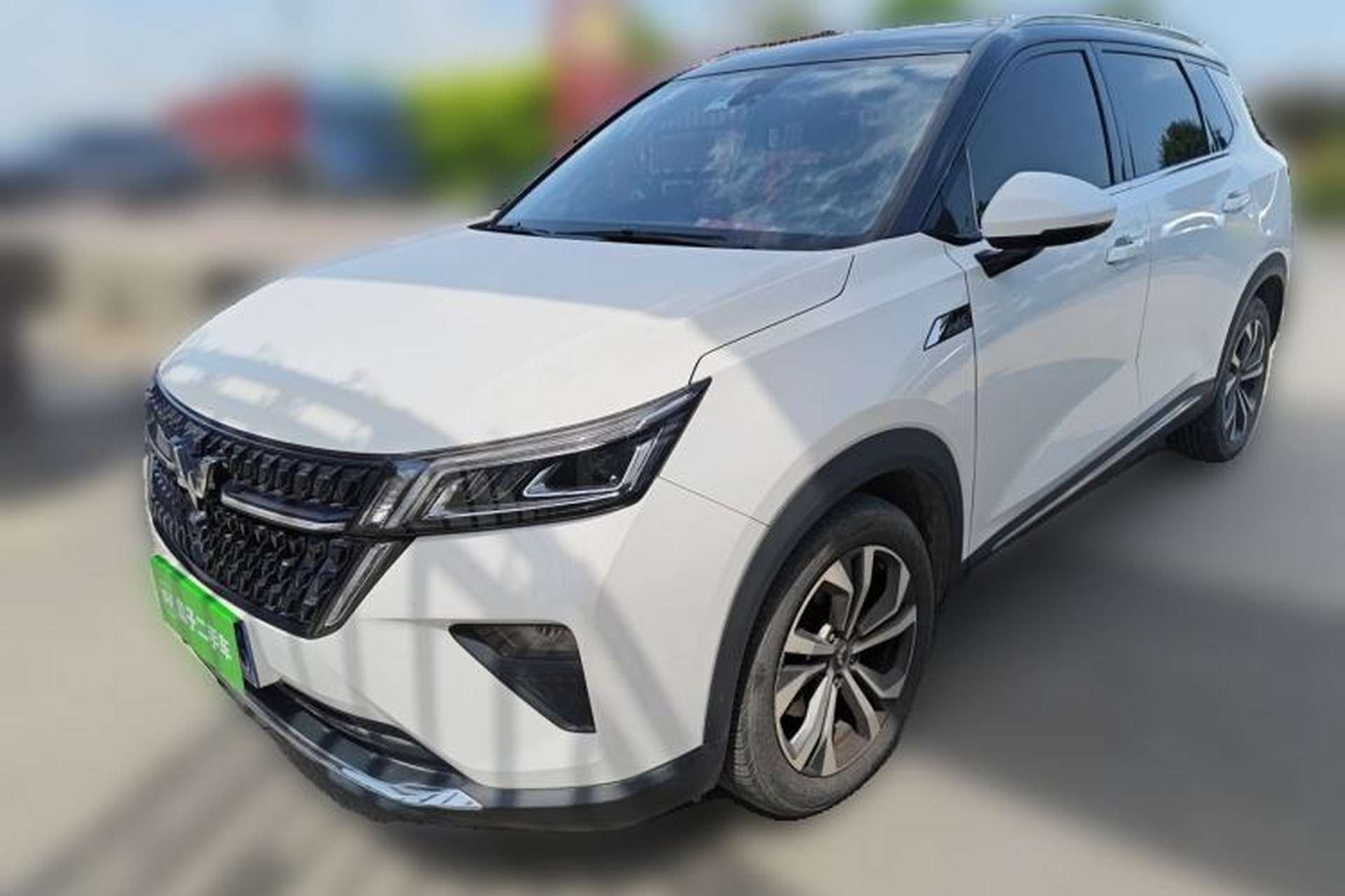 Used Wuling Asta 2021 1.5T CVT Starlight Edition Front Left 45 Deg