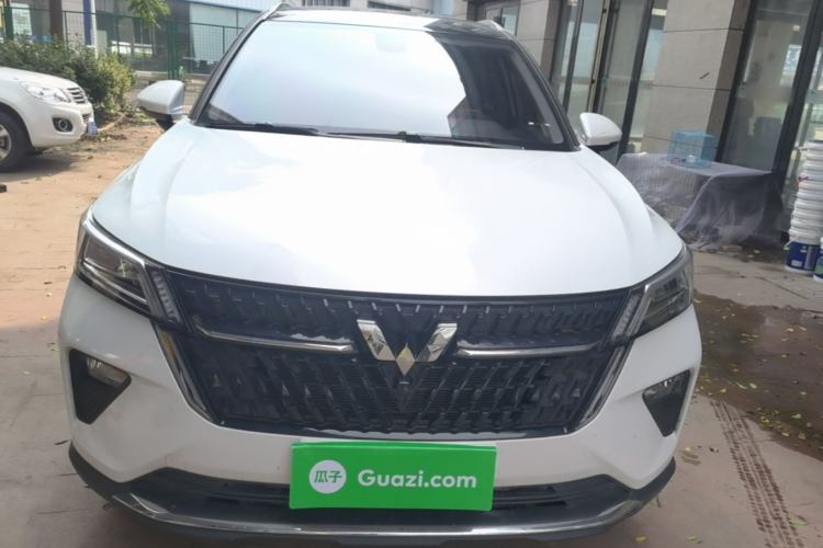 Used Wuling Asta 2021 1.5T CVT Starlight Edition Front