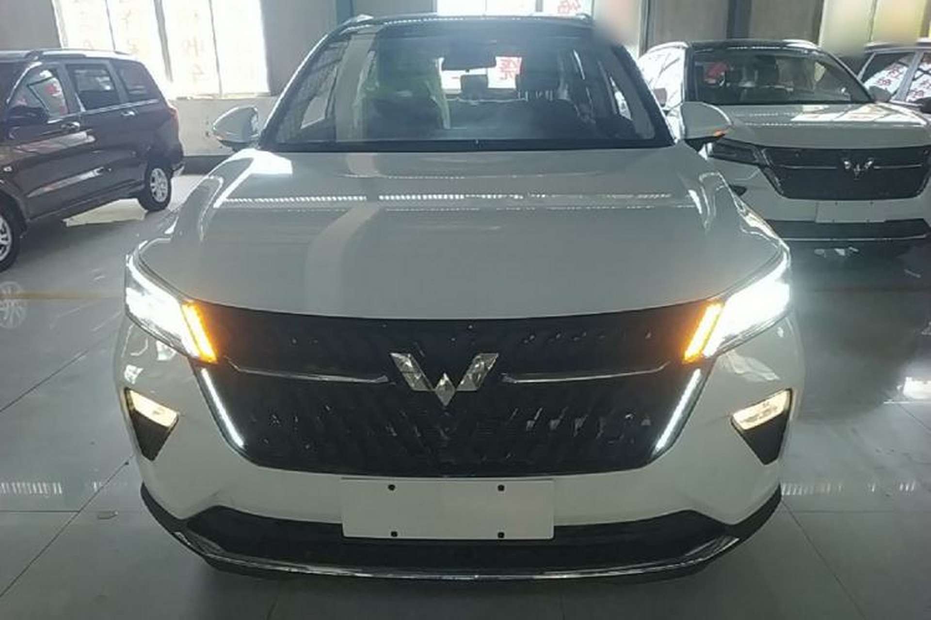 Used Wuling Asta 2021 1.5T CVT Starlight Edition Front