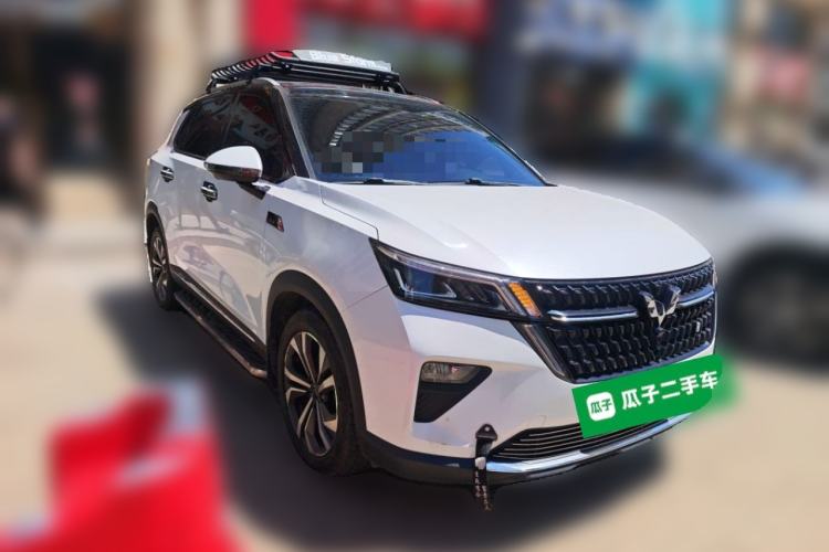 Used Wuling Asta 2021 1.5T CVT Star曜 Edition Front Right 45 Deg