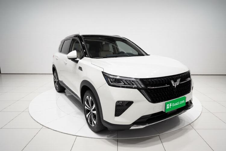 Used Wuling Asta 2021 1.5T CVT Star-Yao Edition Front Right 45 Deg