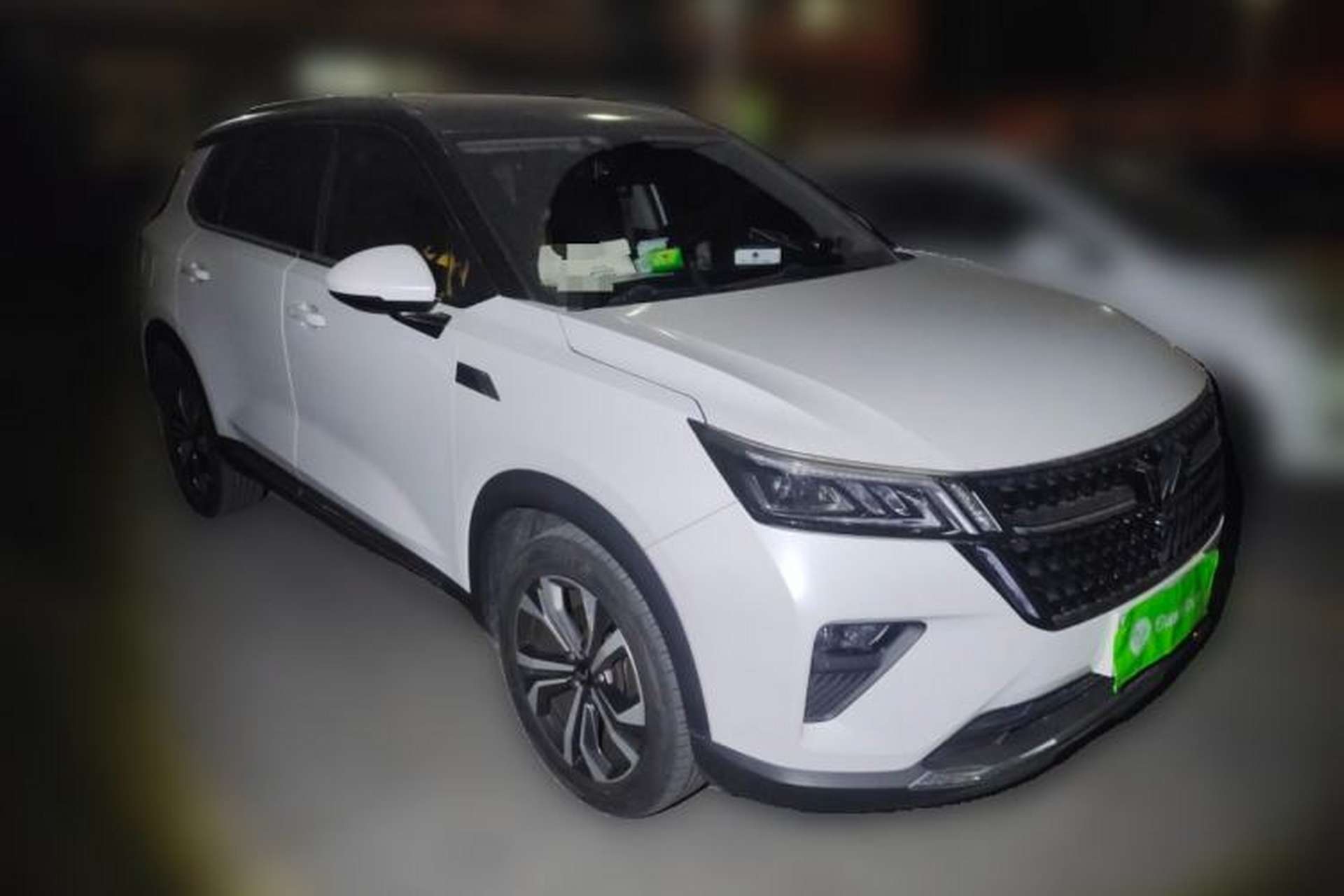 Used Wuling Asta 2021 1.5T CVT Starlight Edition Front Right 45 Deg