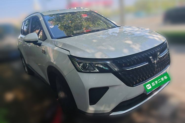 Used Wuling Asta 2021 1.5T Manual Xingyue Edition Front Right 45 Deg
