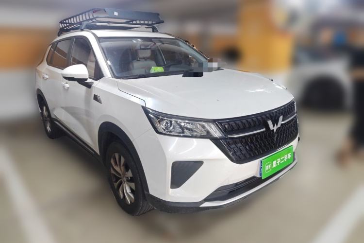 Used Wuling Asta 2021 1.5T Manual Xingyue Edition Front Right 45 Deg